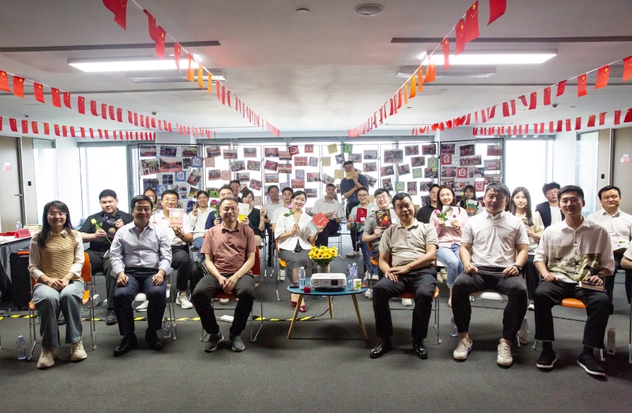 書香致遠(yuǎn) 閱見未來(lái) | 都產(chǎn)圖書漂流站啟動(dòng)啦！